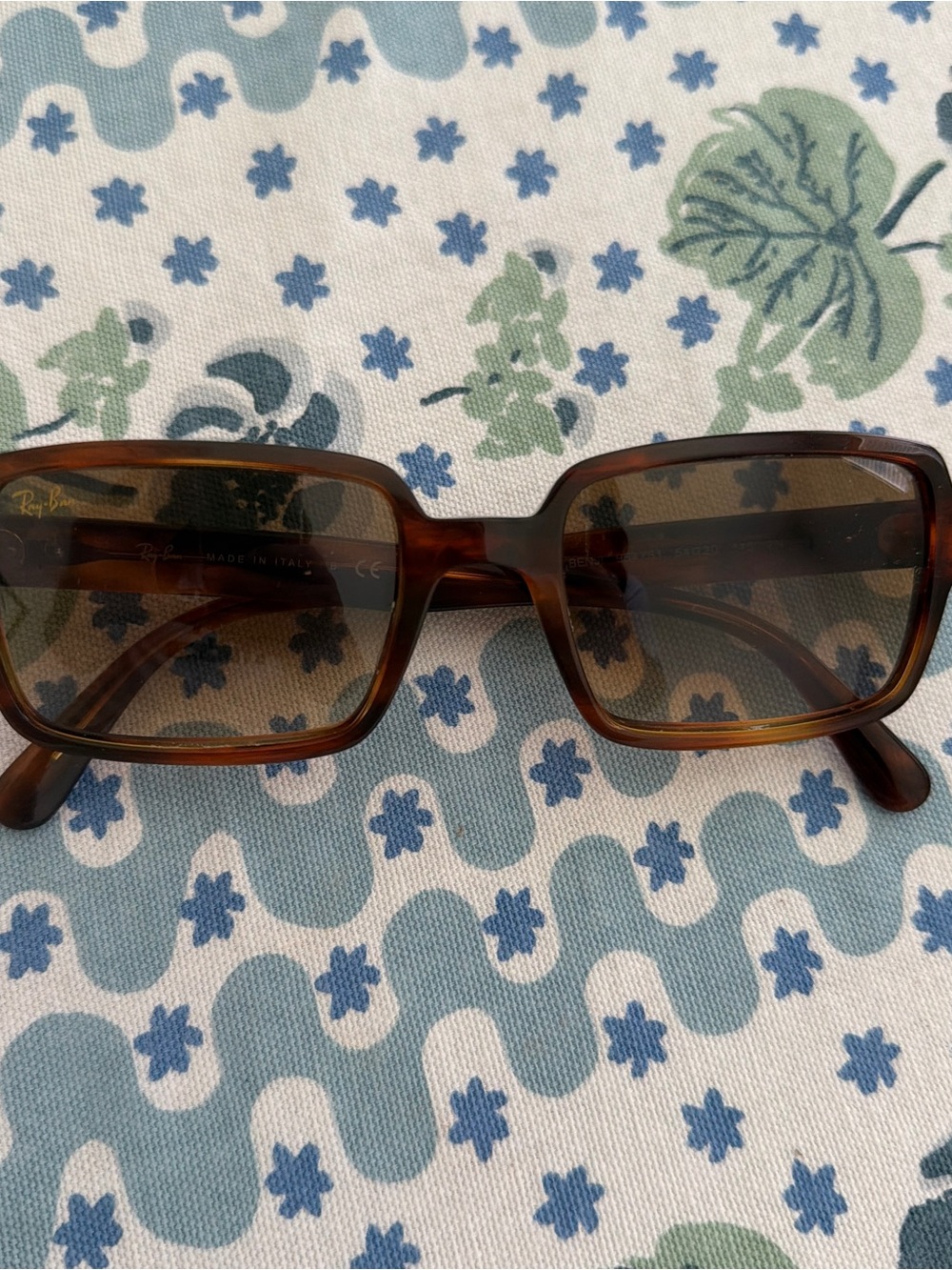 Ray-Ban Benji Sunglasses - Picture 2 of 6